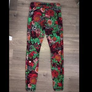 Lululemon special edition wunder unders